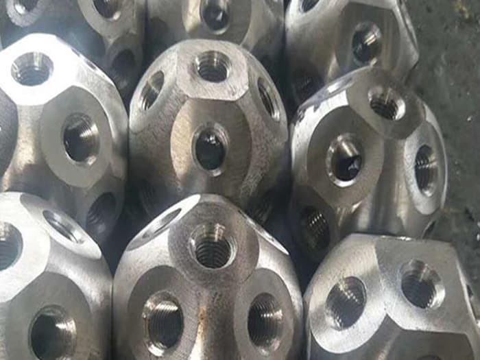 延边螺栓球网架杆件制作