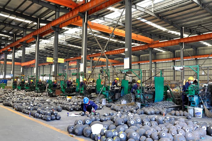 延边螺栓球网架定制