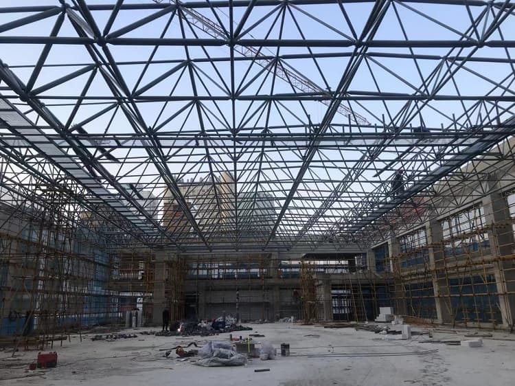 延边第一附属小学体育馆网架